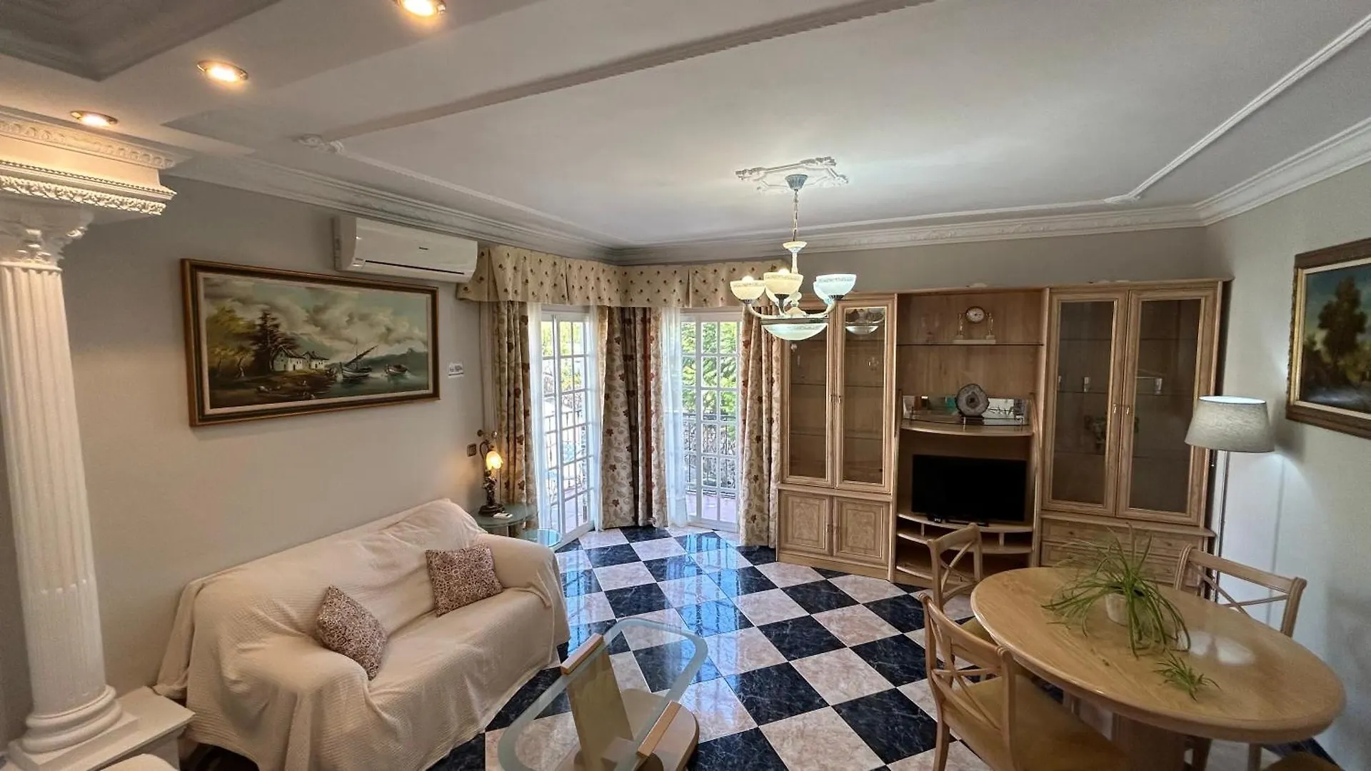 شقة Piso En Malaga Arenas  أريناس